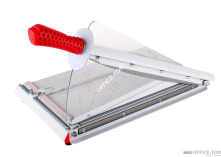 Gilotyna A4 ARGO RC331 15str 330mm